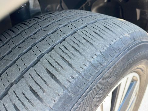 Used 2023 Nissan Rogue SV w/ SV Premium B Package FWD image 10