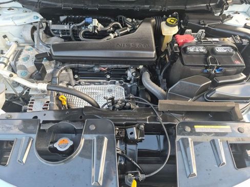 Used 2019 Nissan Rogue SV FWD image 20