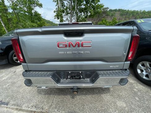 Used 2023 GMC Sierra 1500 SLT w/ SLT Premium Package AWD/4WD image 9