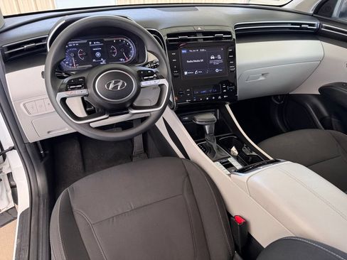 Certified 2024 Hyundai Tucson SEL AWD/4WD image 2