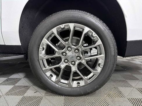 New 2026 GMC Yukon XL Elevation image 19