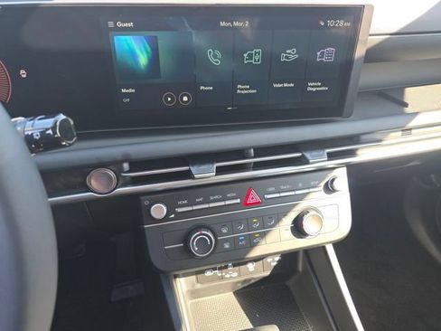 New 2026 Hyundai Tucson SE image 25