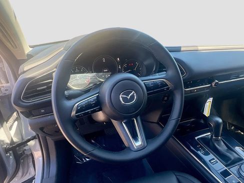 Used 2025 MAZDA CX-30 AWD 2.5 S w/ Preferred Package image 11