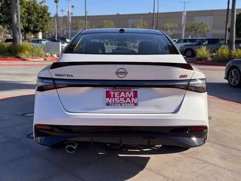 New 2026 Nissan Sentra SR FWD image 7