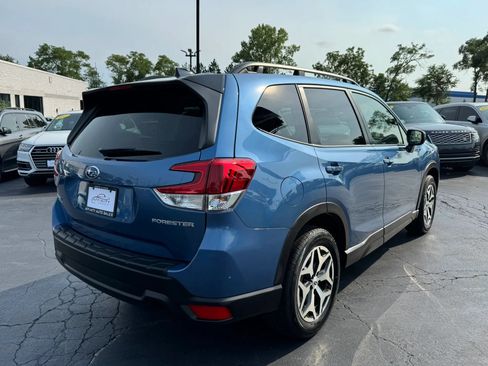 Used 2024 Subaru Forester Premium w/ Pop Package 2 AWD/4WD image 6