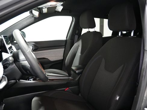 Used 2024 Jeep Compass Sport AWD/4WD image 11