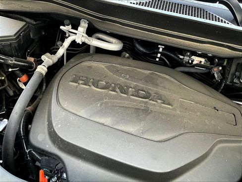 Used 2025 Honda Passport EX-L image 29
