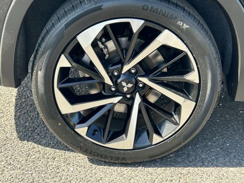 Used 2022 Mitsubishi Outlander SEL image 7