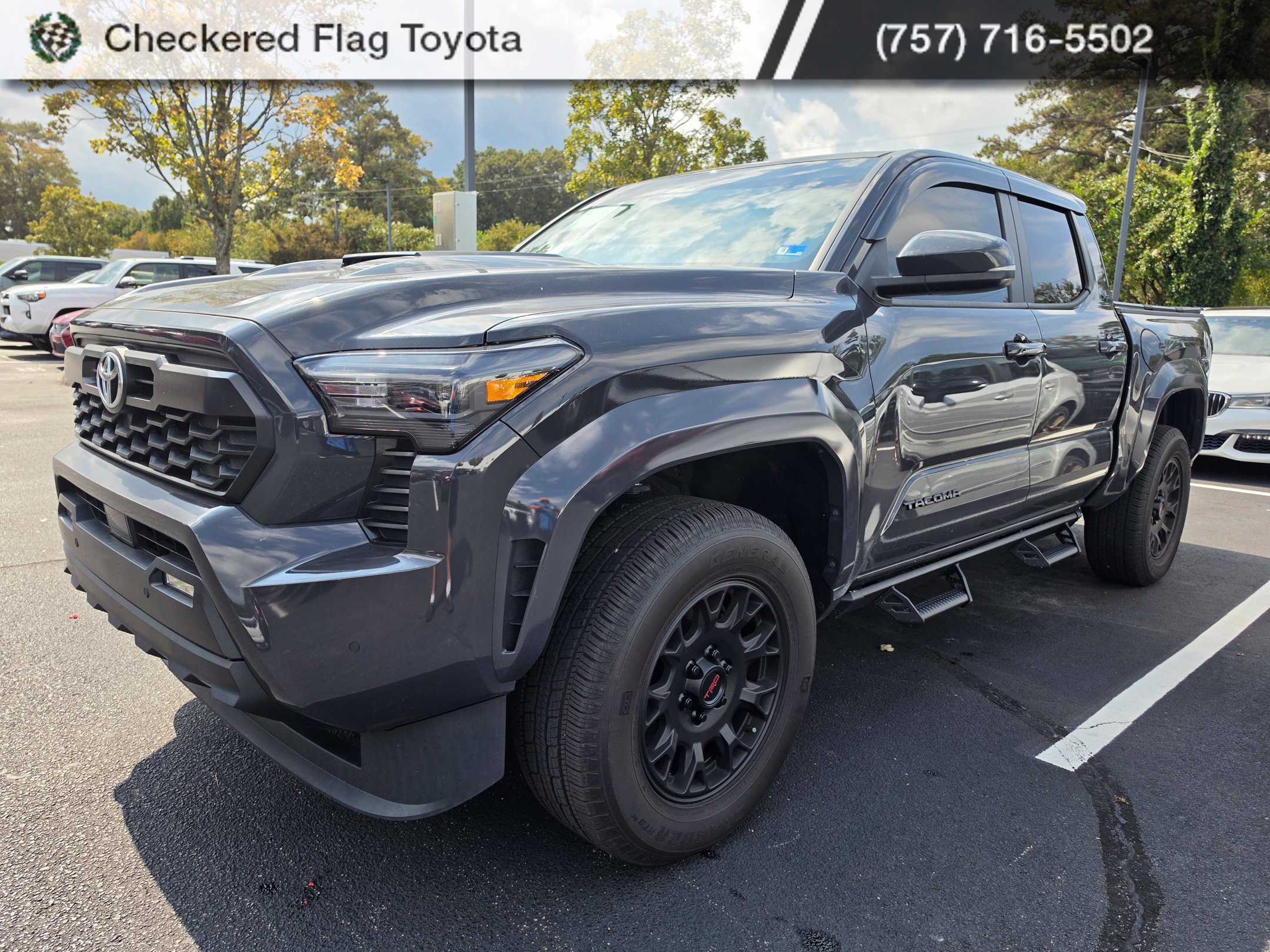 Used 2024 Toyota Tacoma TRD Sport w/ TRD Sport Upgrade Package RWD image 1