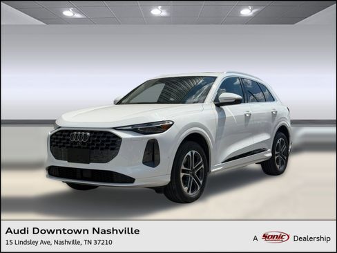 Certified 2025 Audi Q5 Premium w/ Convenience Package AWD/4WD image 1
