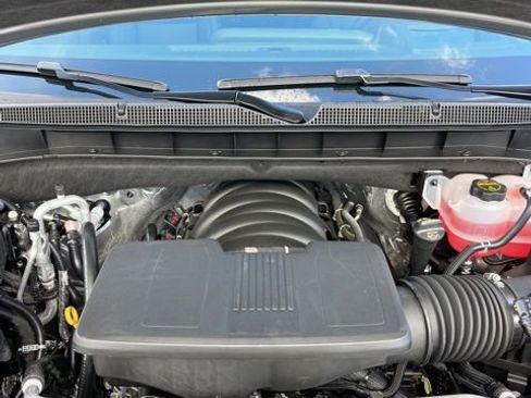 New 2026 Chevrolet Suburban High Country image 46