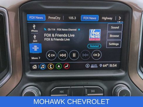Used 2020 Chevrolet Silverado 2500 High Country w/ Technology Package AWD/4WD image 13