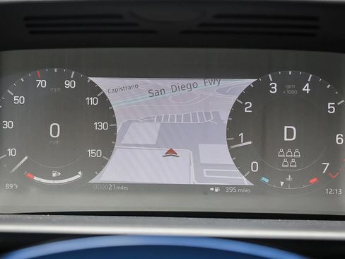 New 2025 Land Rover Discovery Dynamic SE image 22