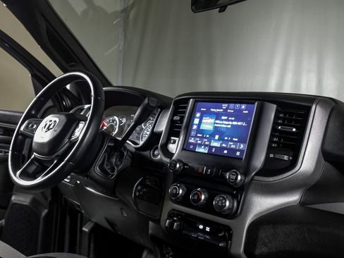 Used 2024 RAM 3500 Tradesman AWD/4WD image 15