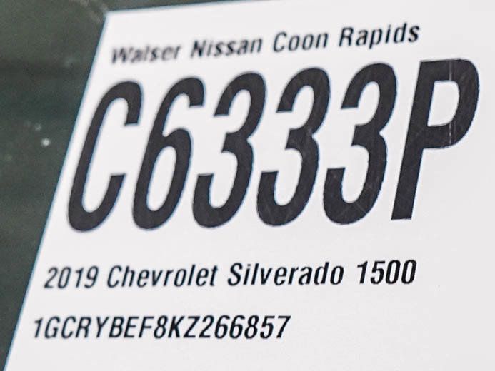 Used 2019 Chevrolet Silverado 1500 Custom w/ Custom Convenience Package AWD/4WD image 28
