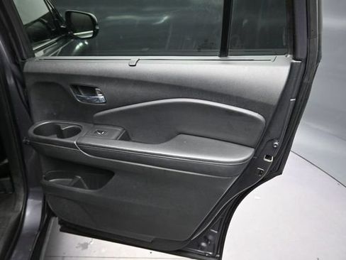 Used 2020 Honda Pilot Elite image 21