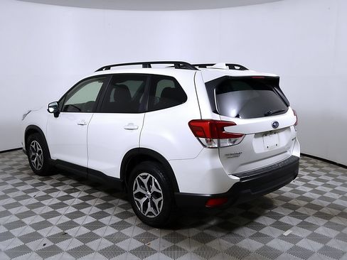 Used 2023 Subaru Forester Premium AWD/4WD image 9