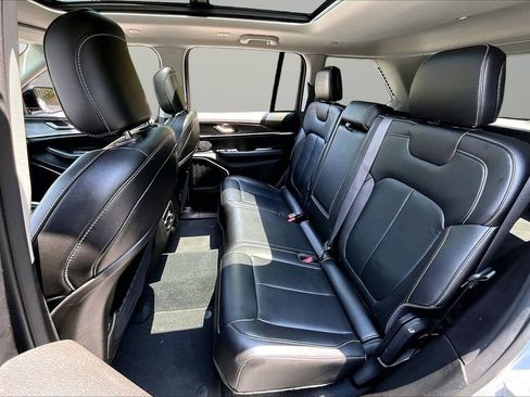 Certified 2022 Jeep Grand Cherokee Limited 4xe AWD/4WD image 23