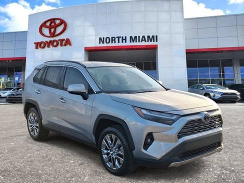 Used 2022 Toyota RAV4 Limited AWD/4WD image 1