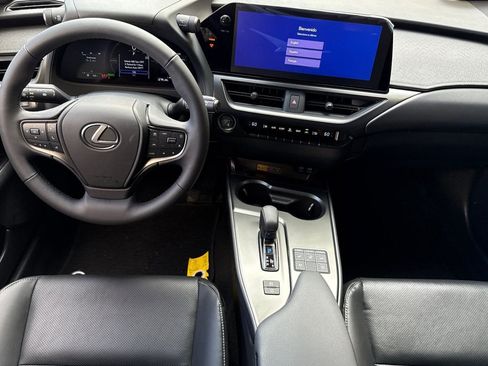 New 2026 Lexus UX 300h FWD image 22