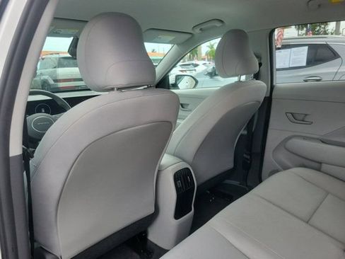 Certified 2025 Hyundai Kona SEL FWD image 10
