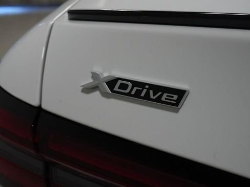 New 2027 BMW 550e xDrive AWD/4WD image 23