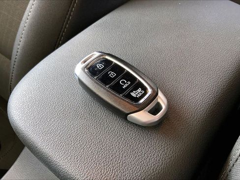 Used 2023 Hyundai Kona SEL w/ Convenience Package image 15