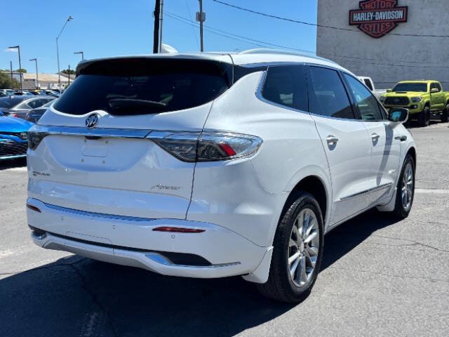 Used 2022 Buick Enclave Avenir w/ Avenir Technology Package AWD/4WD image 3