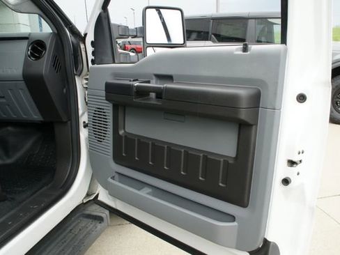 Used 2011 Ford F250 XL w/ PWR Equipment Group RWD image 30