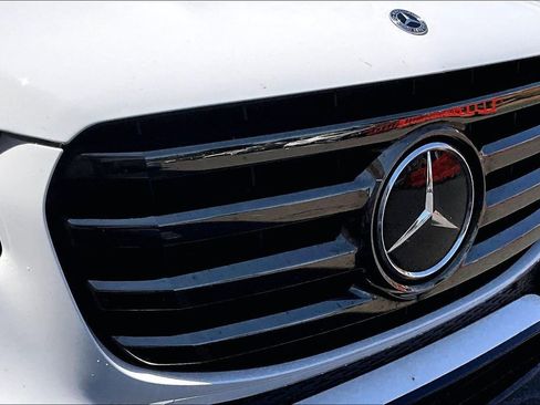 Used 2025 Mercedes-Benz GLS 450 4MATIC image 30