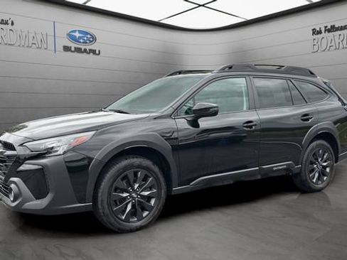 Used 2025 Subaru Outback Onyx Edition AWD/4WD image 10
