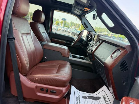 Used 2014 Ford F250 King Ranch w/ Snow Plow Prep Package AWD/4WD image 13