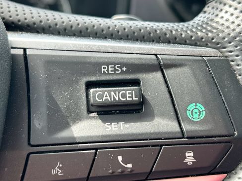 Used 2024 Mitsubishi Outlander SE FWD image 18