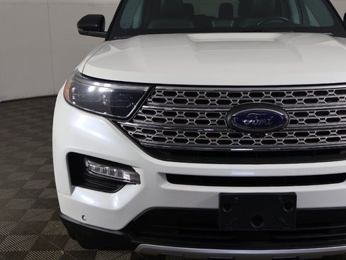 Used 2022 Ford Explorer Limited w/ Limited Technology Package AWD/4WD image 17