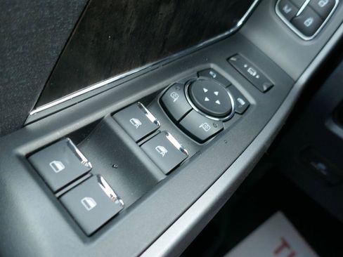 New 2026 Ford F550 4x4 Crew Cab image 16