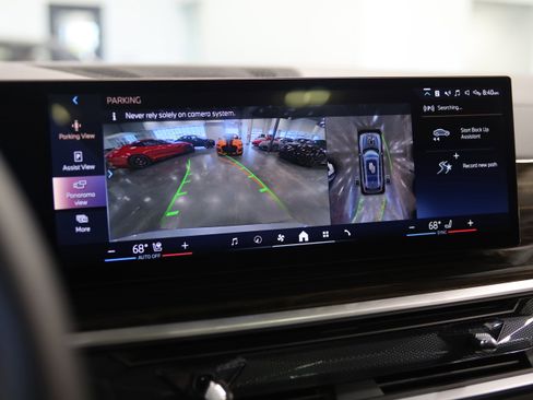 Used 2025 BMW X7 xDrive40i w/ Premium Package AWD/4WD image 29