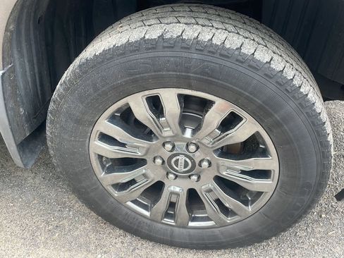 Used 2016 Nissan Titan Platinum Reserve AWD/4WD image 22