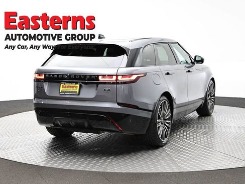 Used 2022 Land Rover Range Rover Velar R-Dynamic S image 5