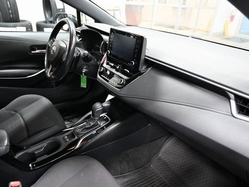 Used 2022 Toyota Corolla SE image 14