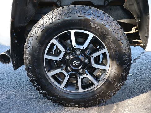 Used 2016 Toyota Tundra SR5 w/ TRD Off Road Package image 41