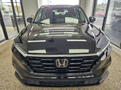 Used 2025 Honda CR-V EX image 6