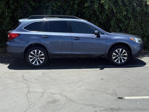 Used 2015 Subaru Outback 2.5i Limited w/ Popular Package #4 AWD/4WD image 7