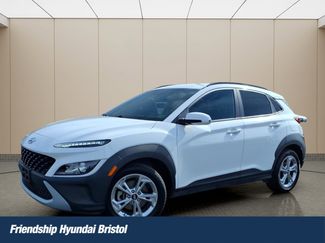 Used 2022 Hyundai Kona SEL video 1