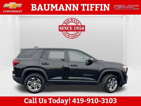 Used 2025 GMC Terrain Elevation AWD/4WD image 7
