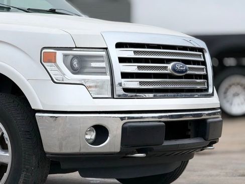 Used 2013 Ford F150 Lariat w/ Luxury Equipment Group image 8