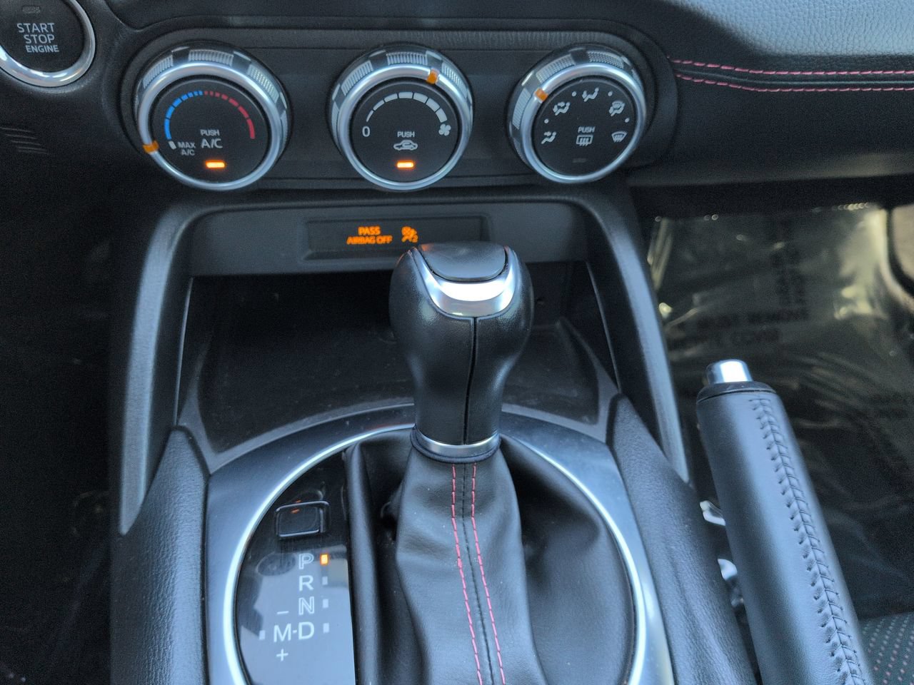 Used 2019 FIAT 124 Spider RWD image 17