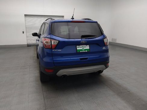 Used 2018 Ford Escape SE w/ SE Sync 3 Package AWD/4WD image 6