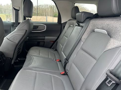 Used 2025 Ford Bronco Sport Badlands AWD/4WD image 16
