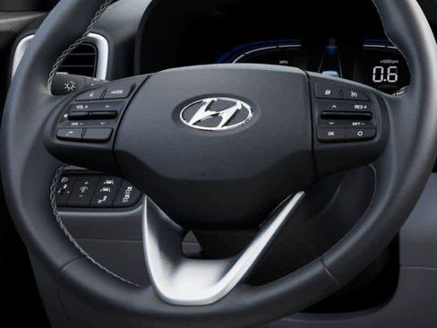 New 2026 Hyundai Venue SEL FWD image 15
