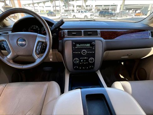 Used 2012 GMC Yukon SLT w/ Texas Edition image 14